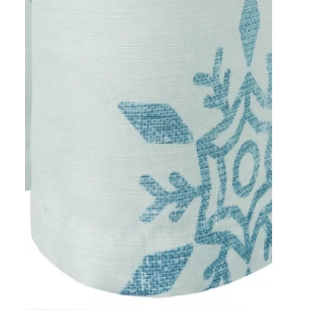 Holiday Living 72-in W x‎ 72-in L Green With Snowflakes Fabric Shower Curtain